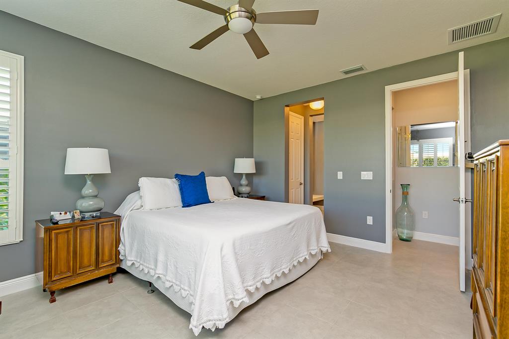 10171 SW Coral Tree Circle