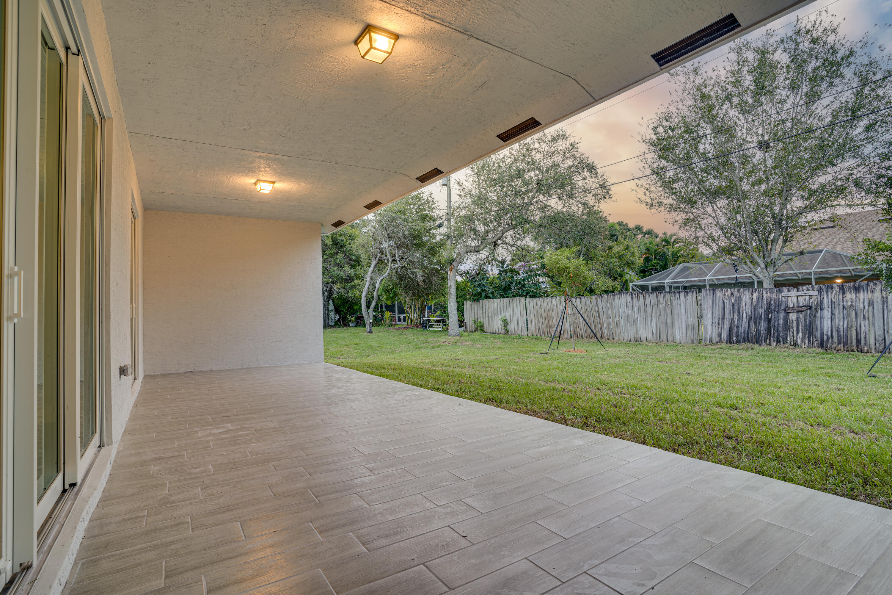 3813 SW Kakopo Street