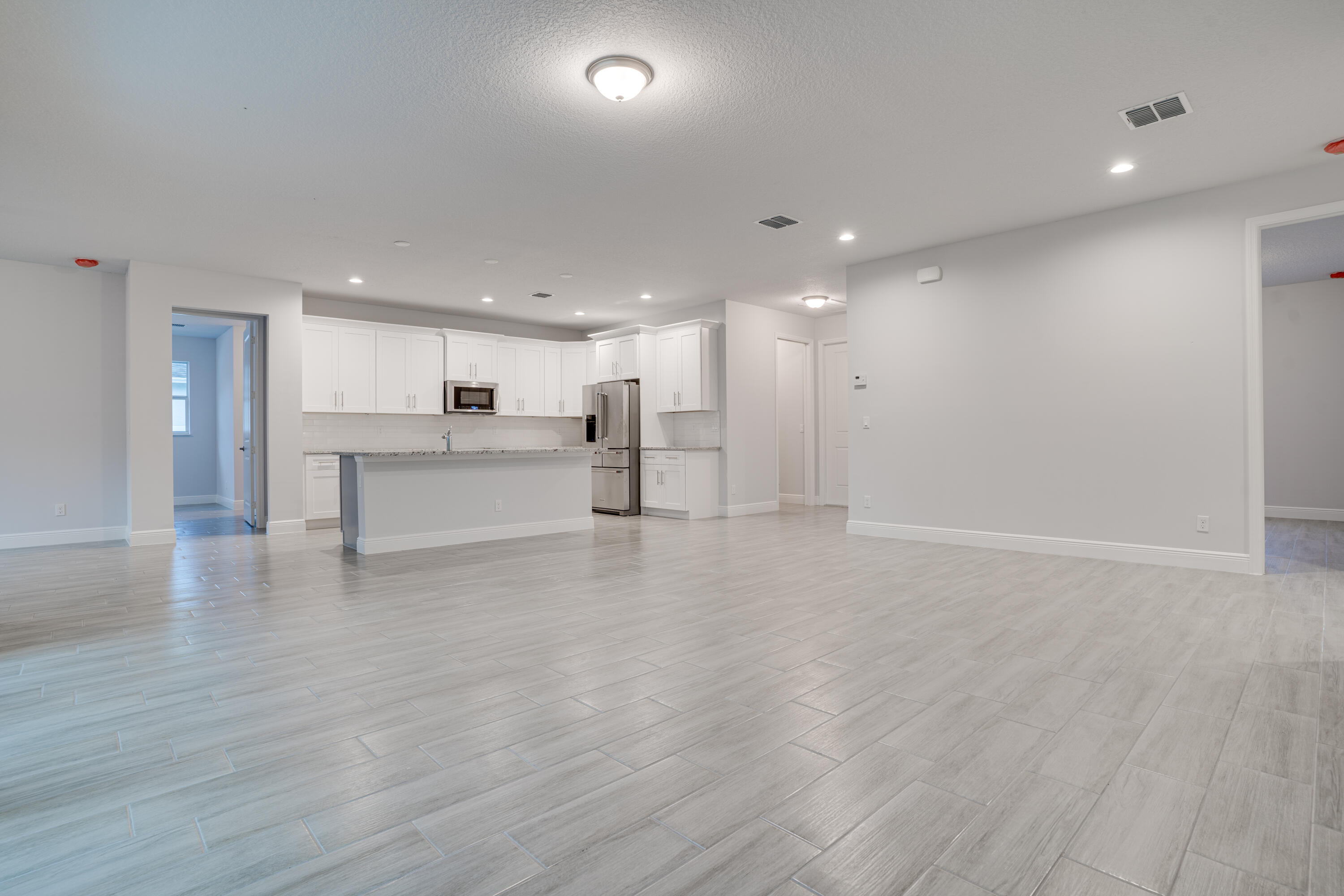 3813 SW Kakopo Street