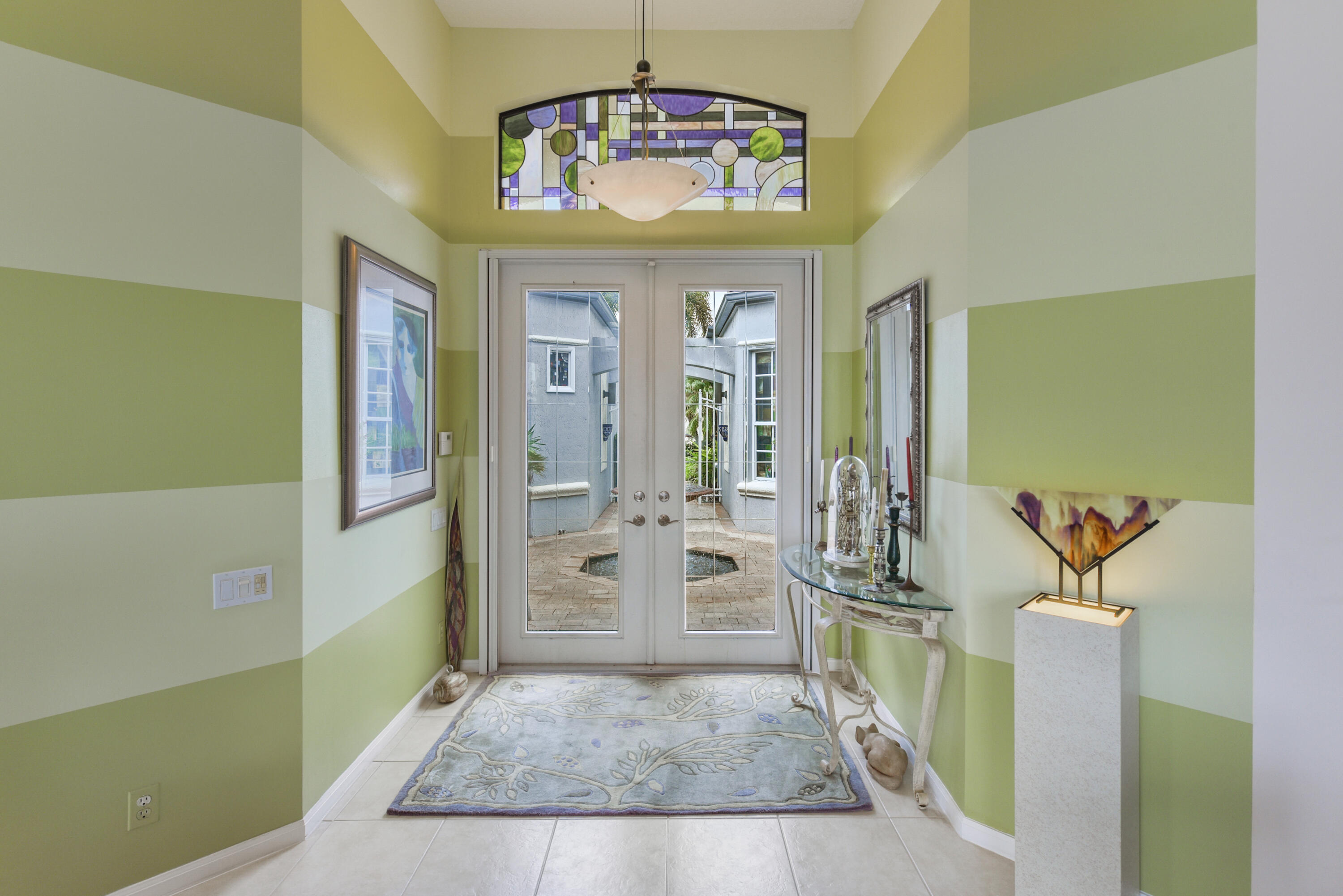 8962 Torcello Way