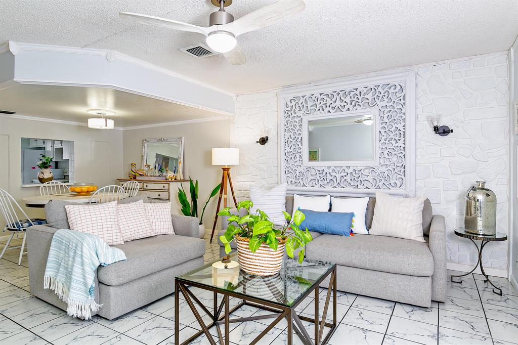 231 Foxtail Drive Unit: E