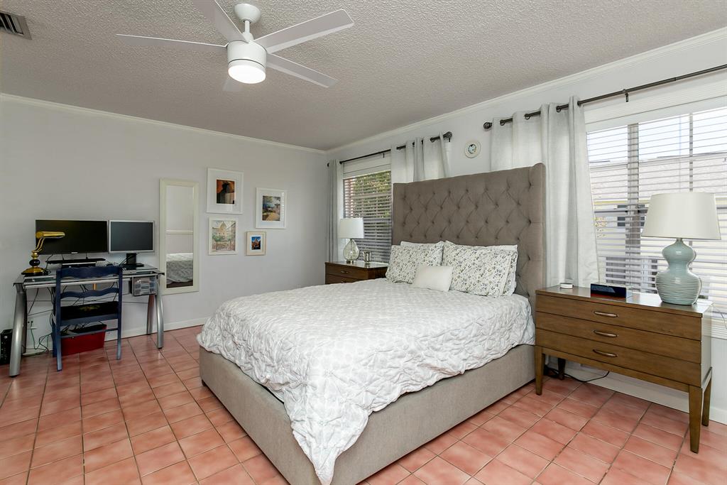 231 Foxtail Drive Unit: E