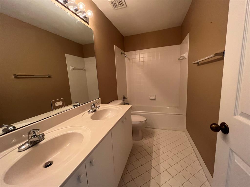 1120 Golden Cane Drive