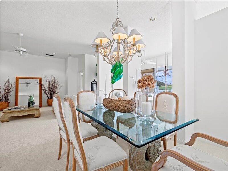 529 SW Hampton Court