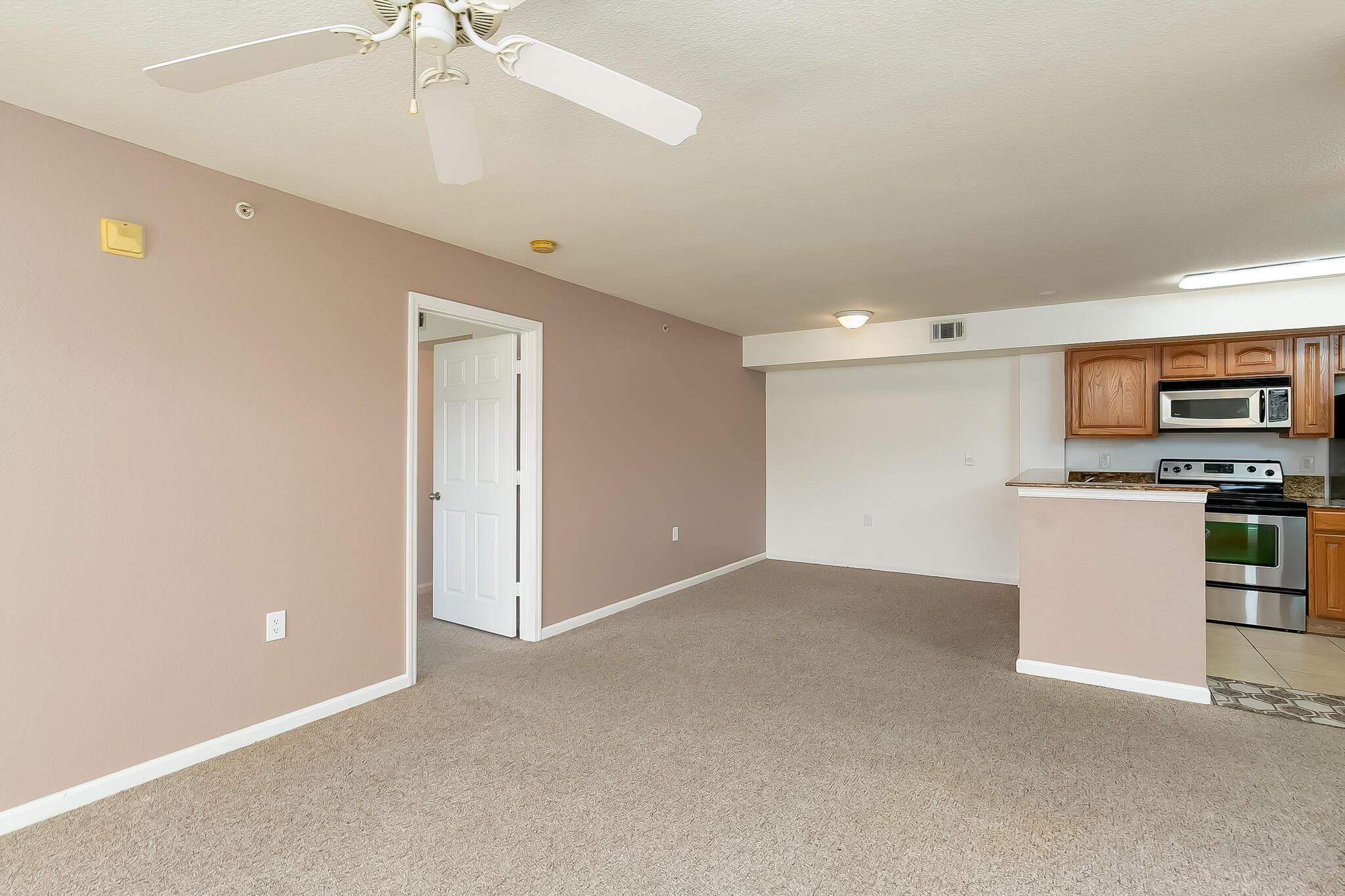 281 SW Palm Drive 102