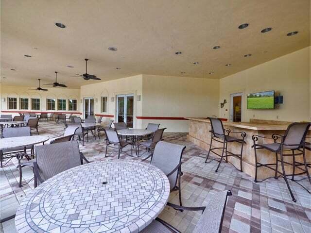 9156 Pumpkin Ridge