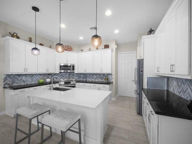 9156 Pumpkin Ridge