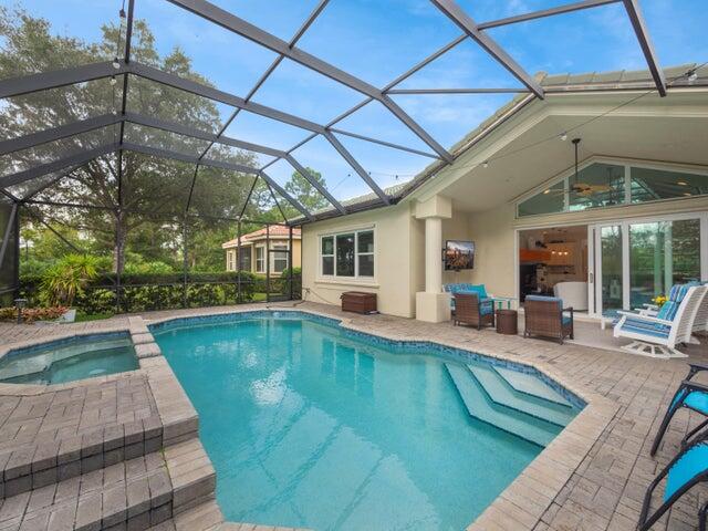 9156 Pumpkin Ridge