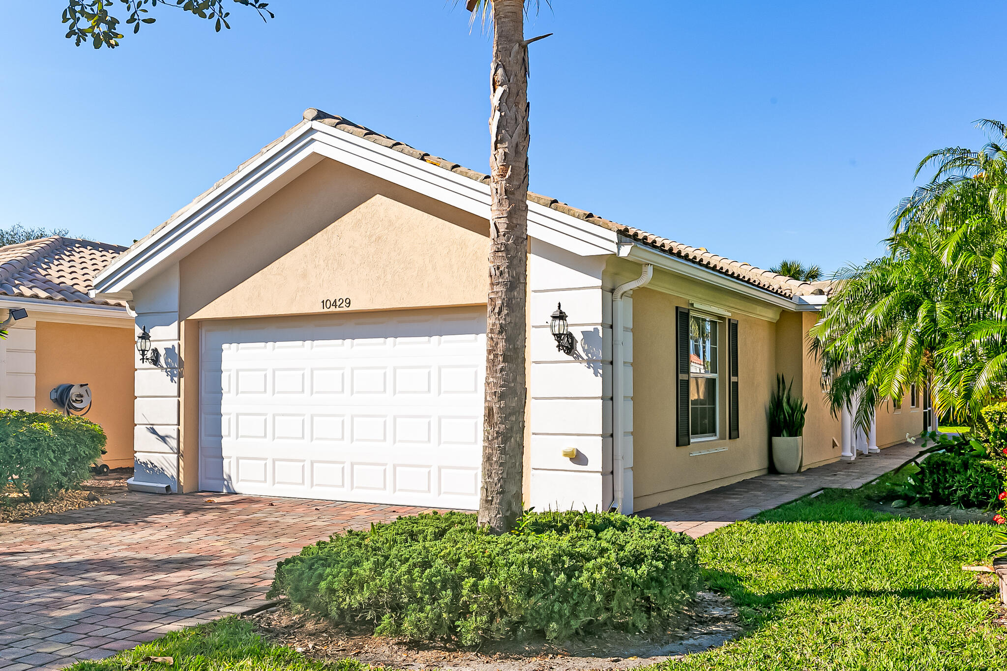 10429 SW Stratton Drive