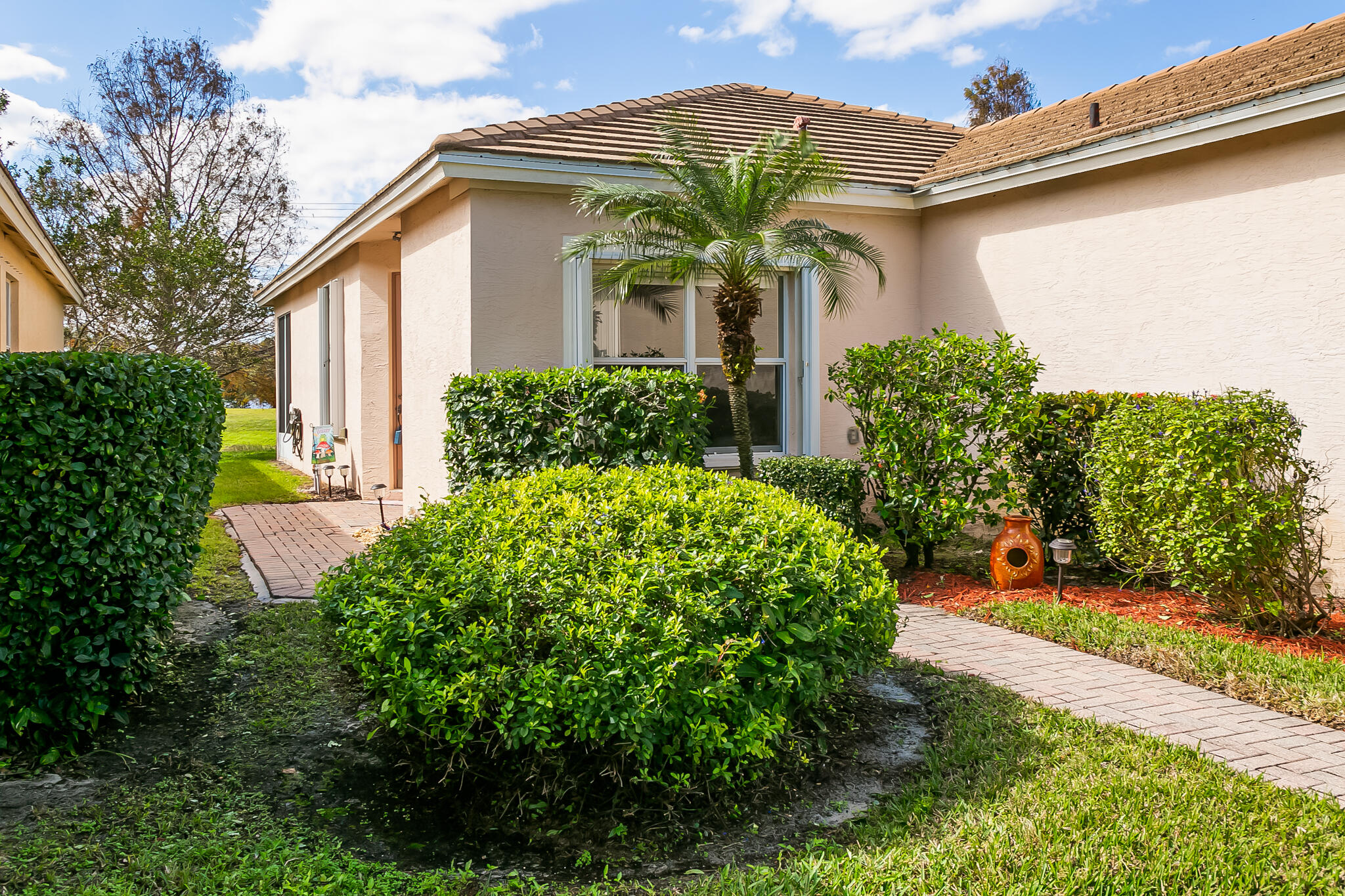 306 SW Tomoka Springs Drive