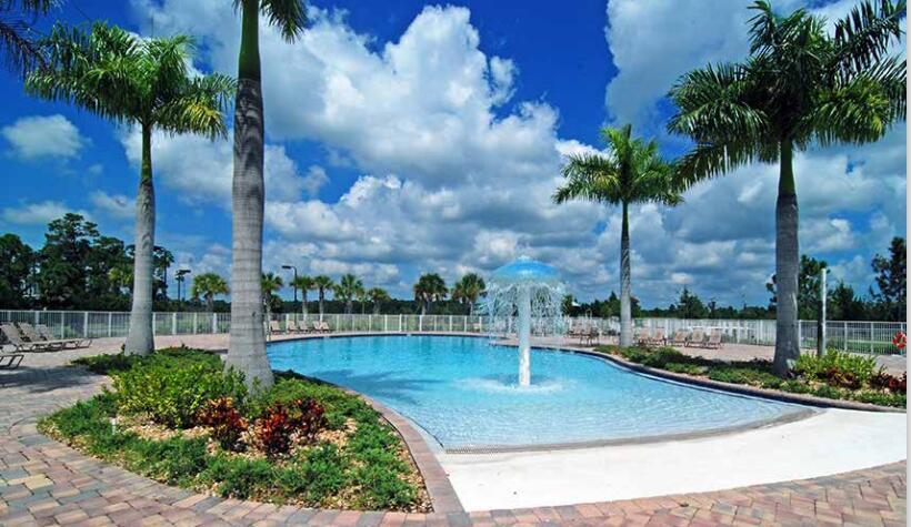 473 Seafoam Circle