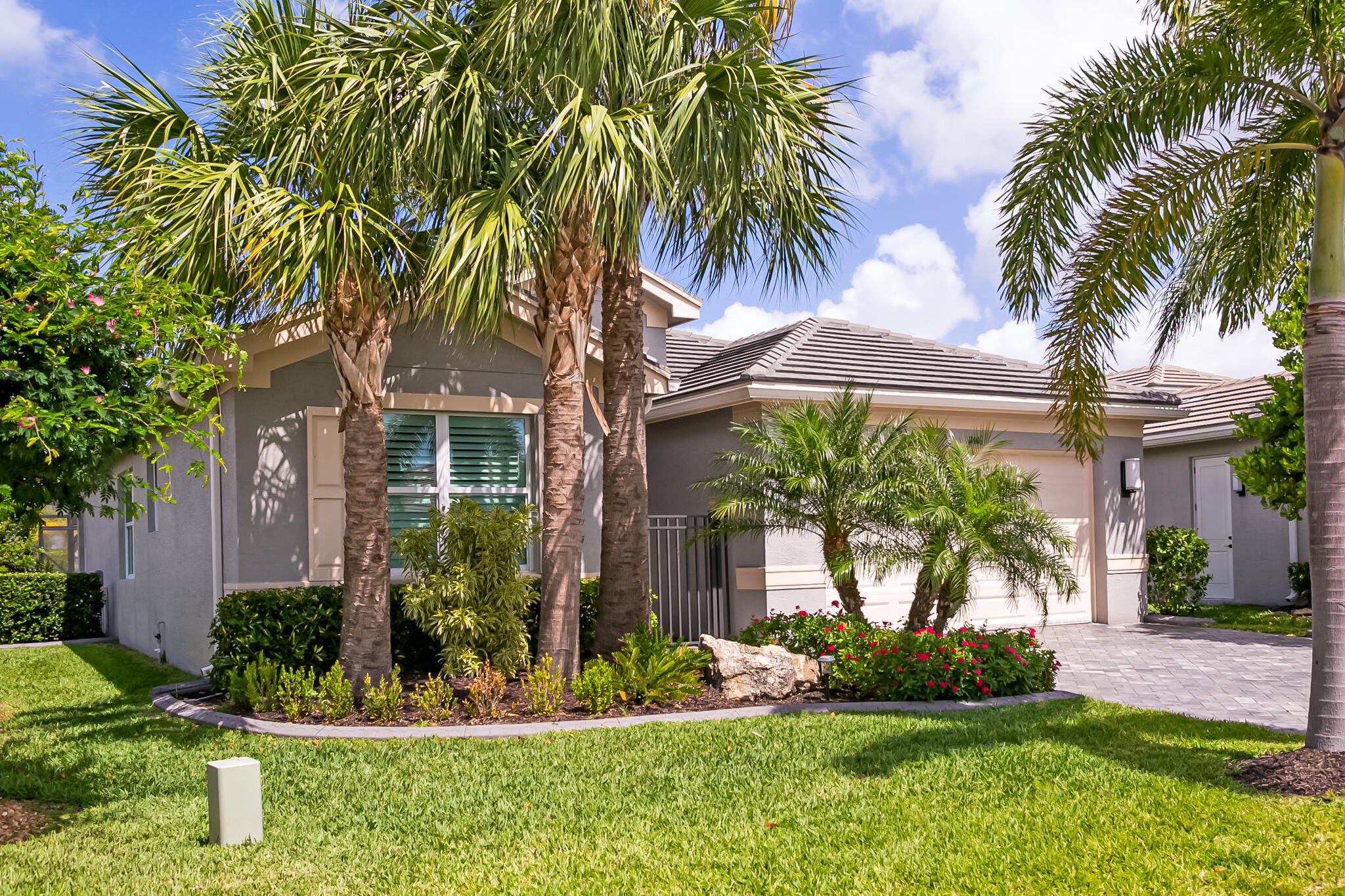 11409 SW Half Moon Lake Lane