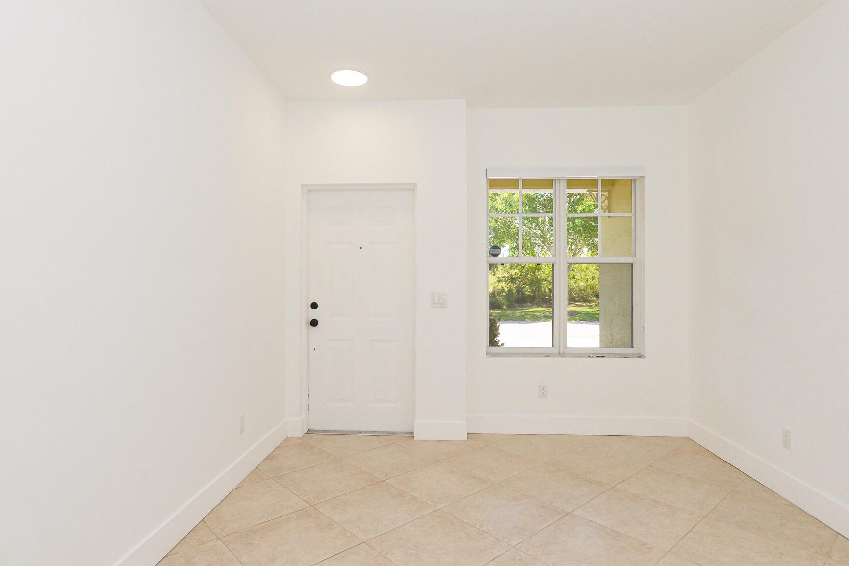 2626 Creekside Drive