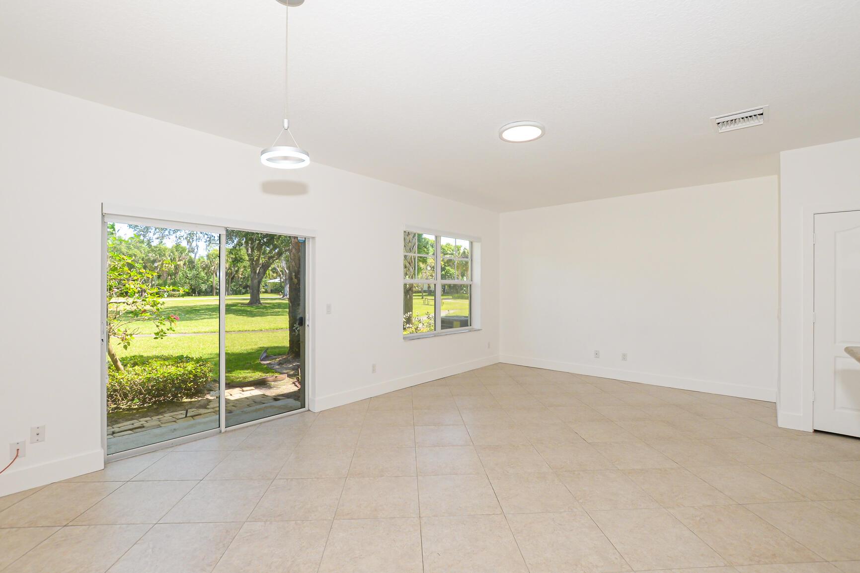 2626 Creekside Drive