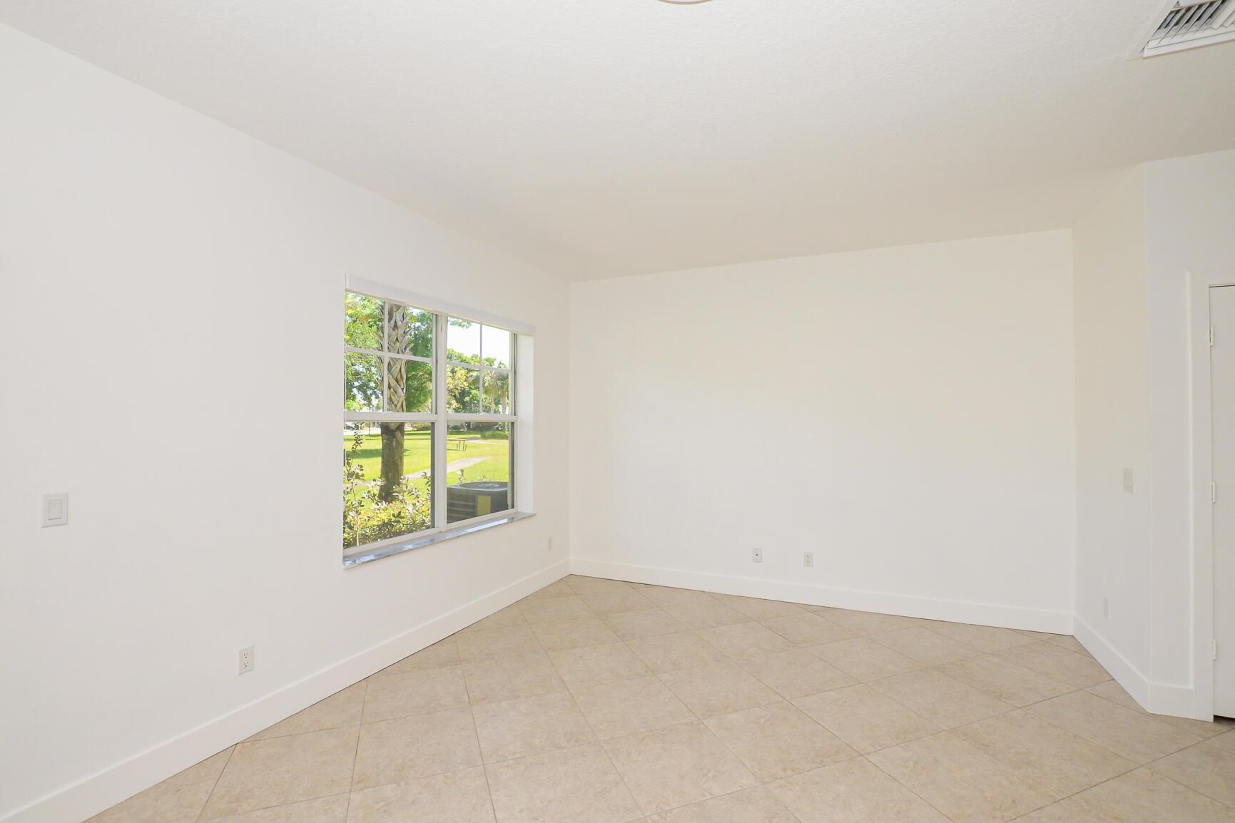 2626 Creekside Drive