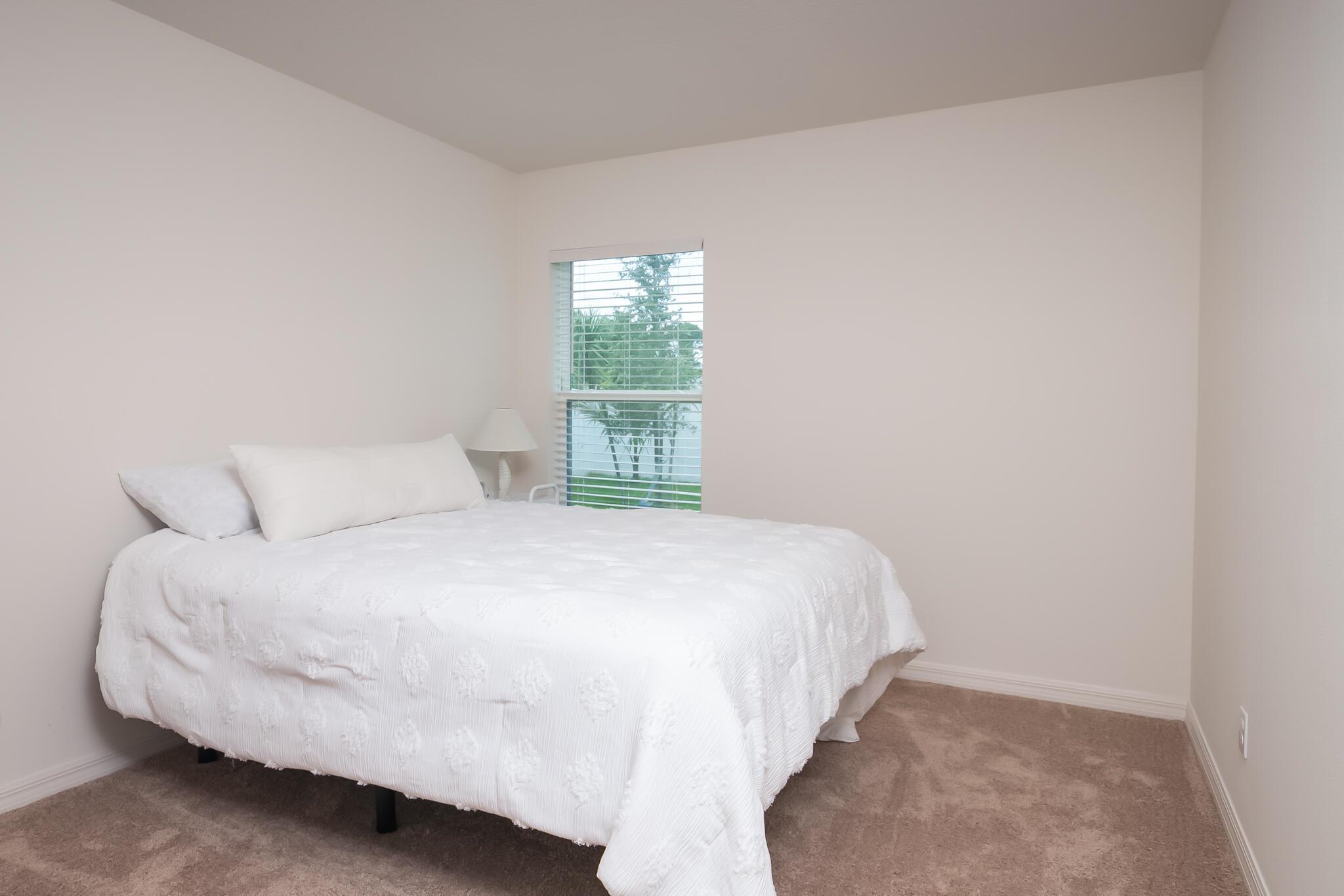 2341 SE Mariola Avenue