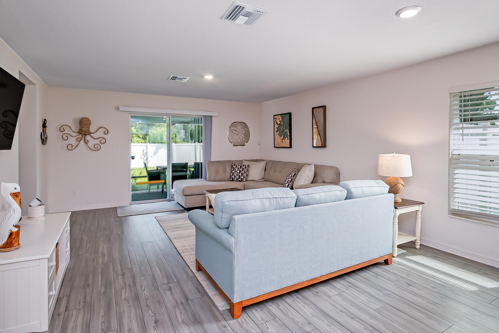 2341 SE Mariola Avenue