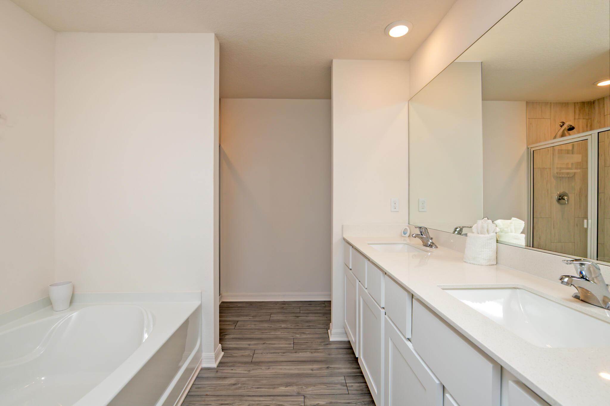 2341 SE Mariola Avenue