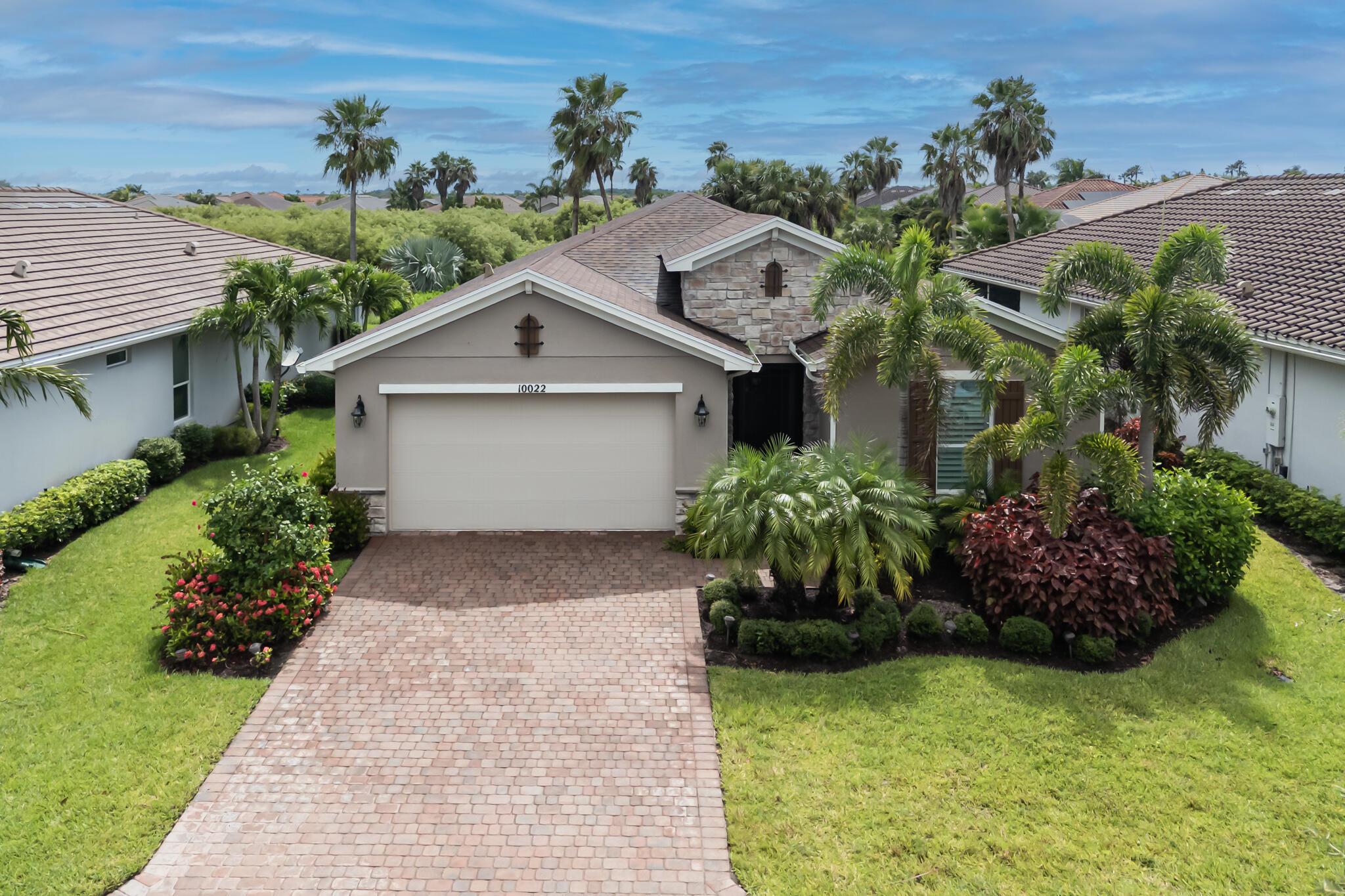 10022 SW Coral Tree Circle