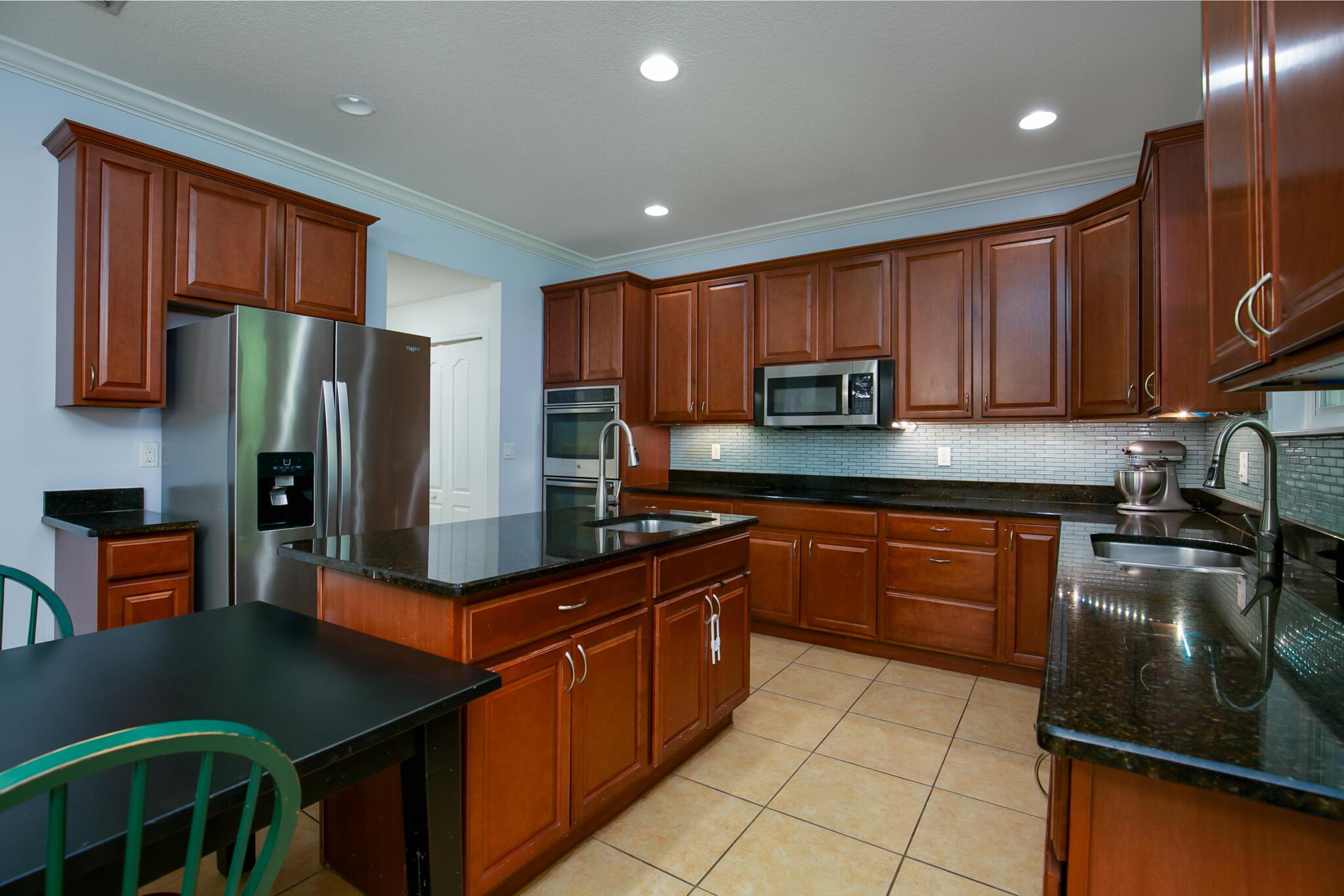 2530 Madewood Drive