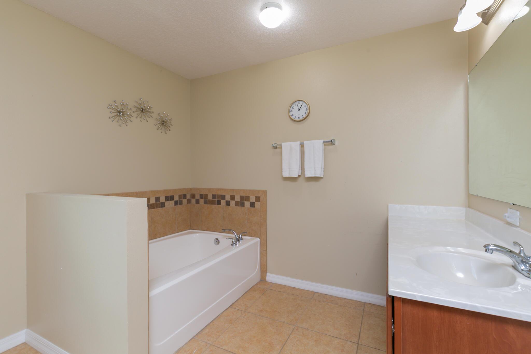 2530 Madewood Drive
