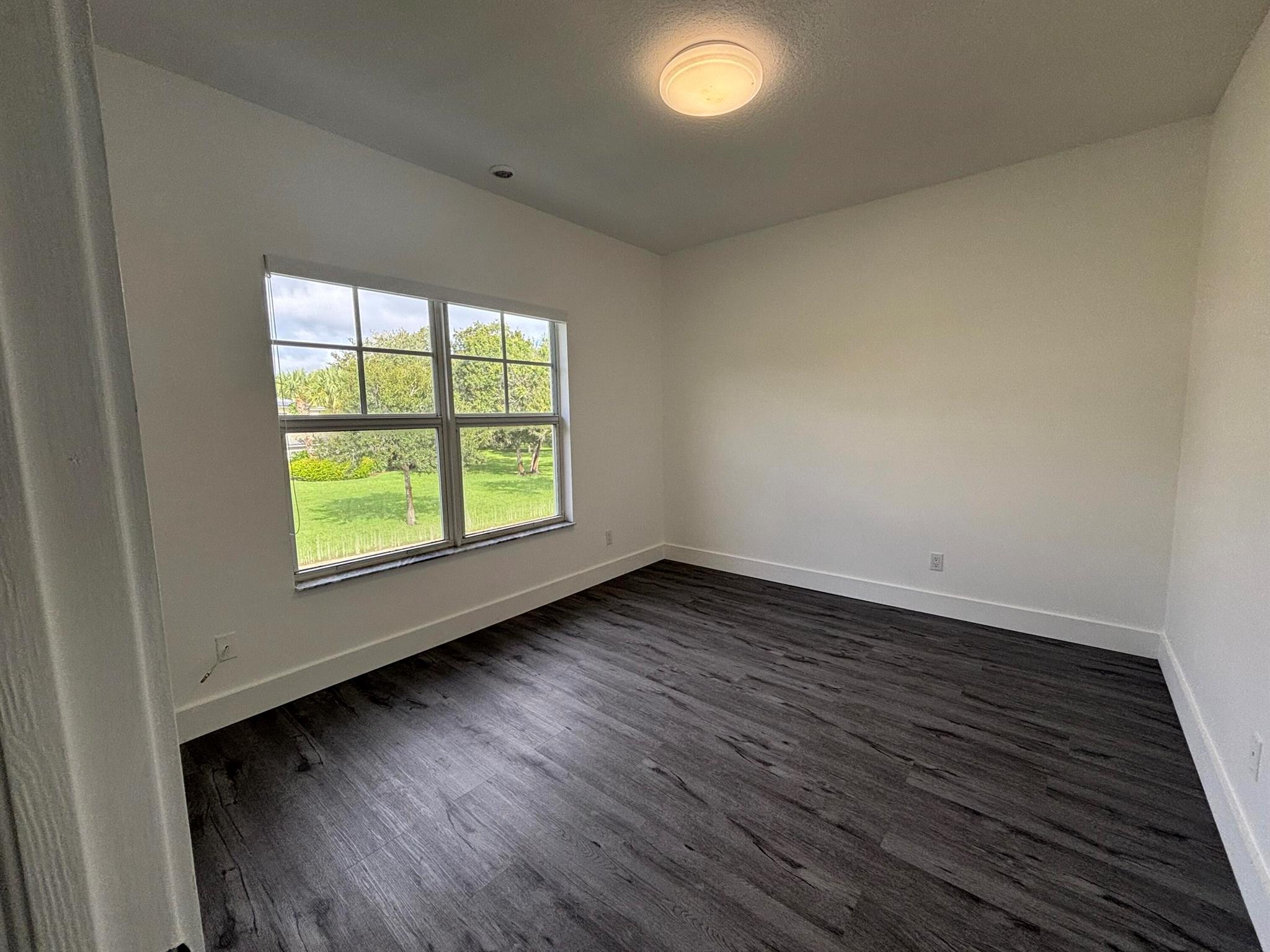 2630 Creekside Drive