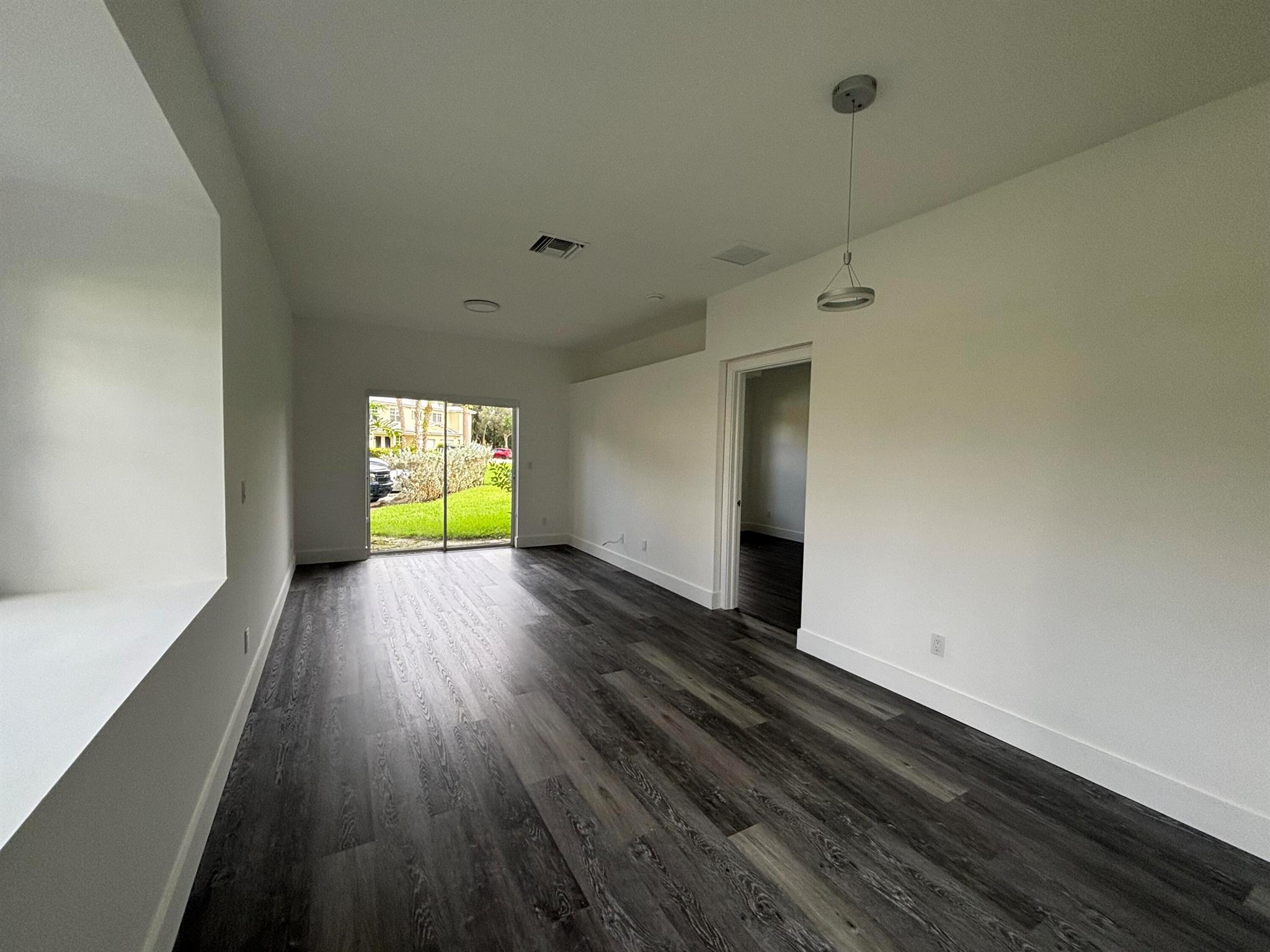 2630 Creekside Drive