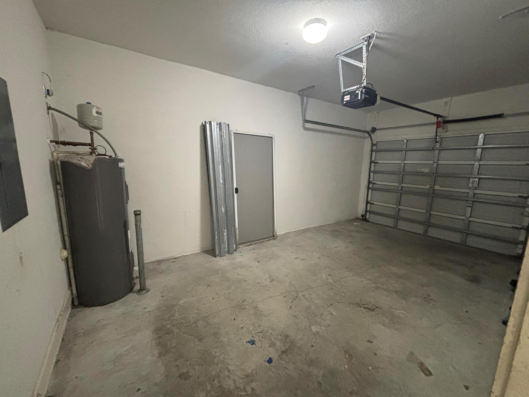 2630 Creekside Drive