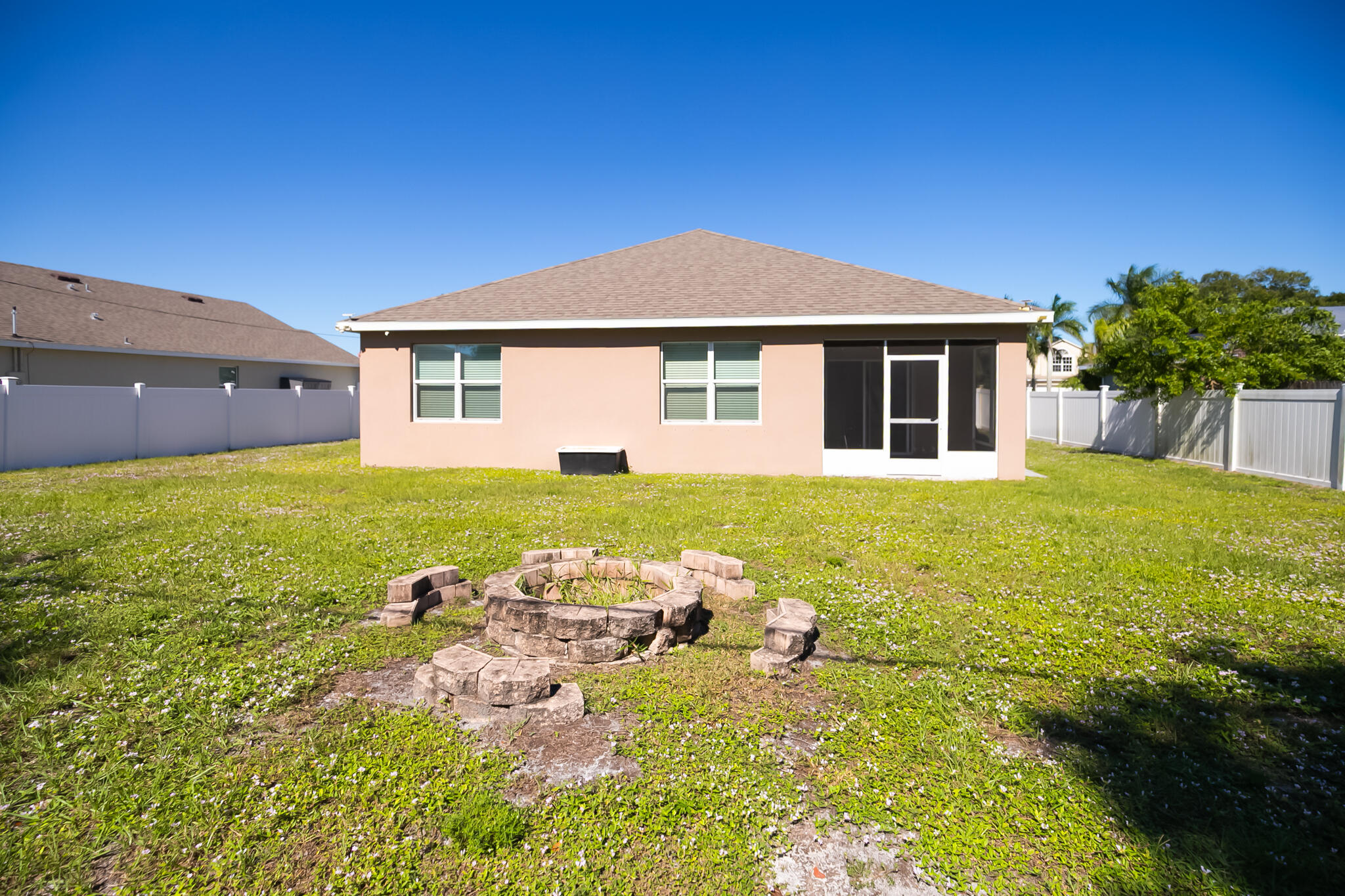 428 SE Fairchild Avenue