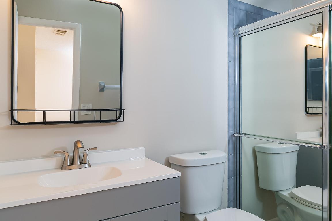 1133 SW Hibiscus Street