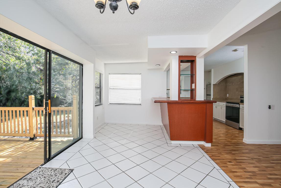 1133 SW Hibiscus Street