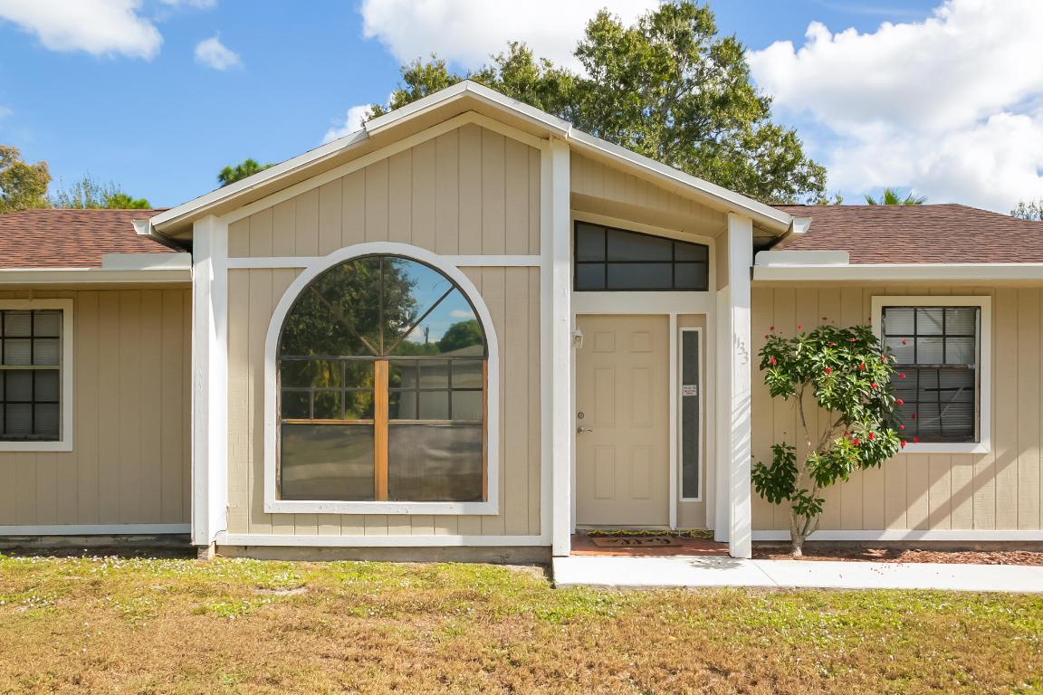 1133 SW Hibiscus Street