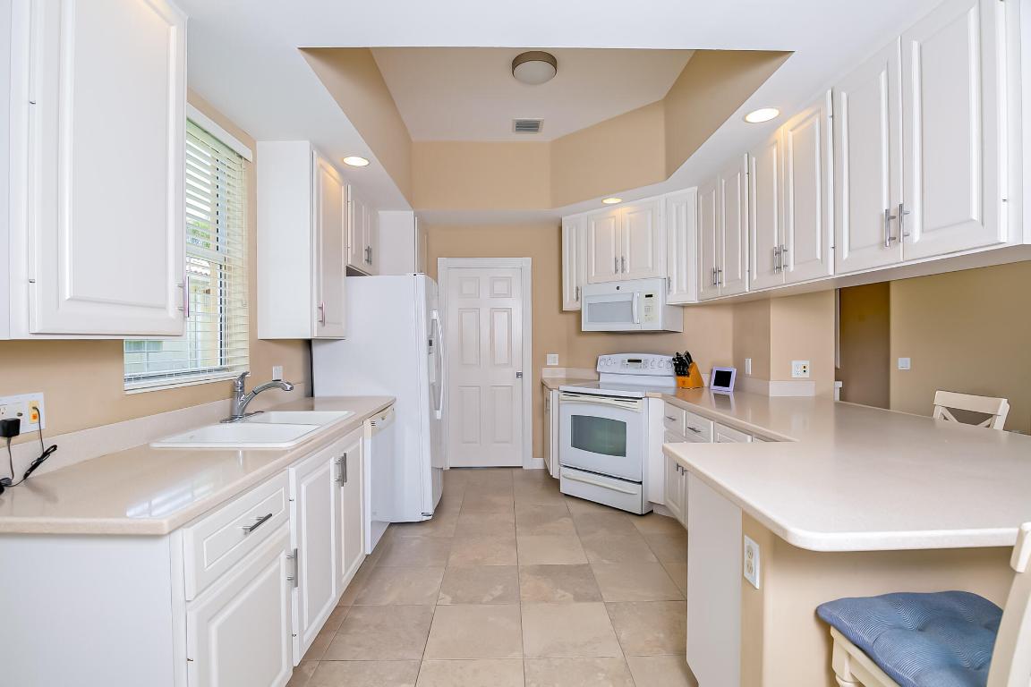 10581 SW Stratton Drive