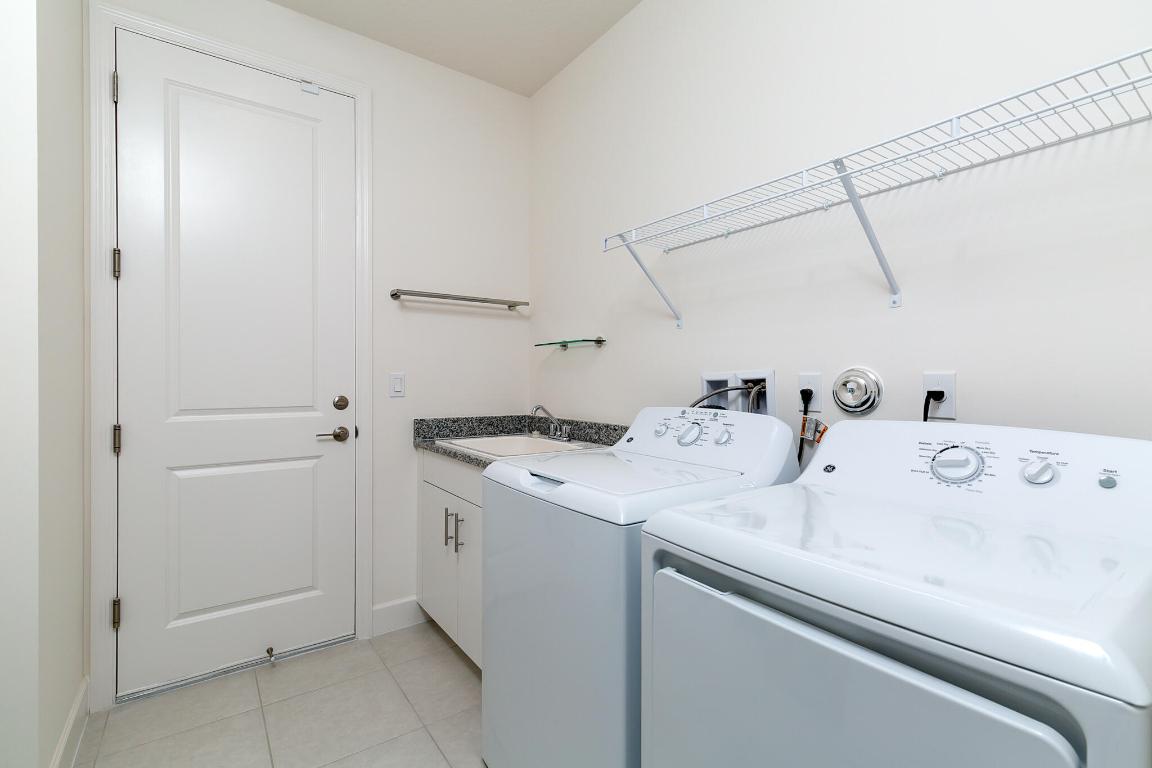 11765 SW Poseidon Way