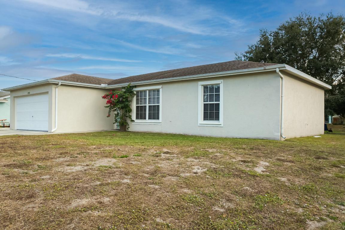 1292 SW Bellevue Avenue, Port St. Lucie