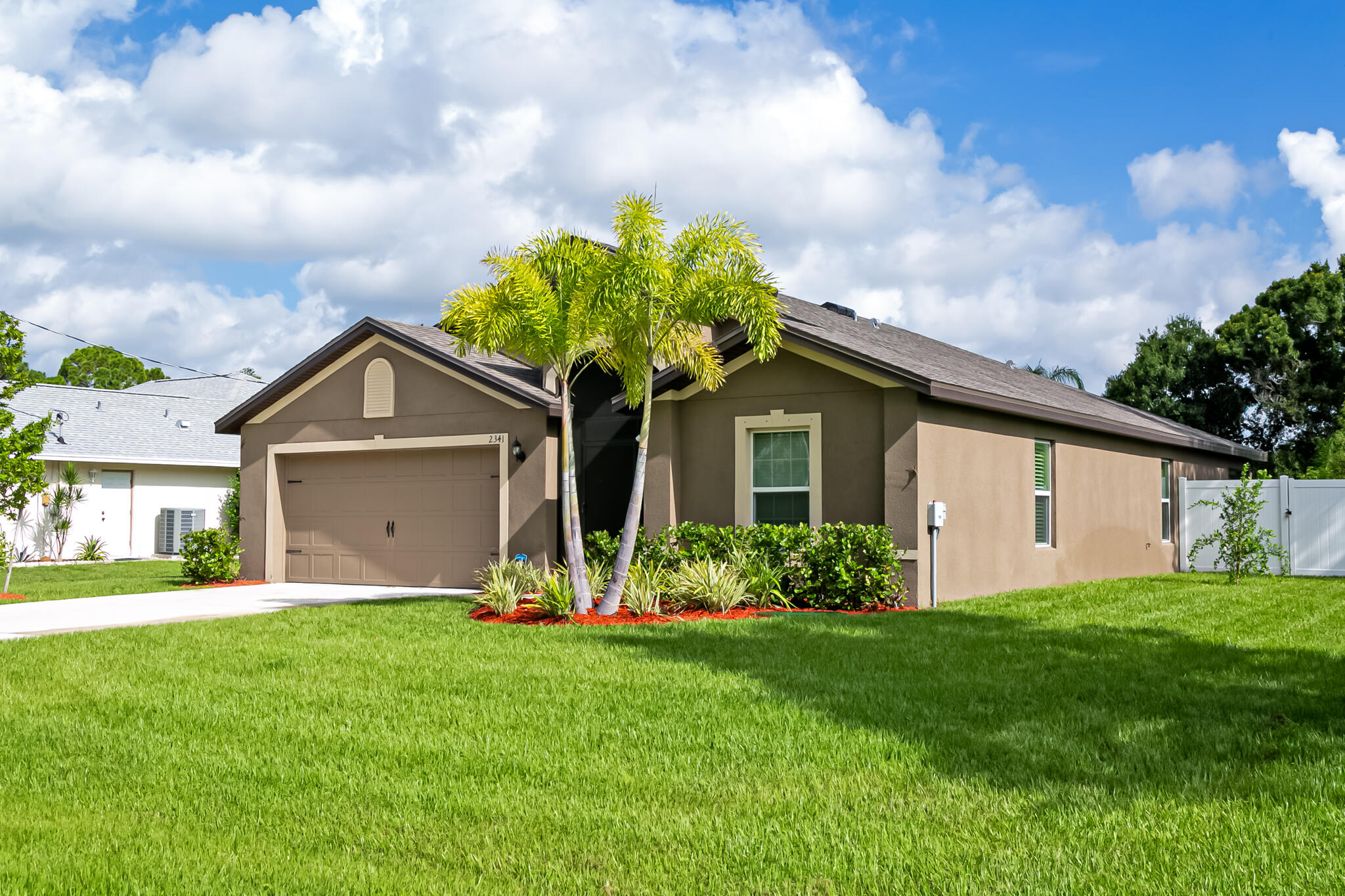 2341 SE Mariola Avenue, Port St. Lucie