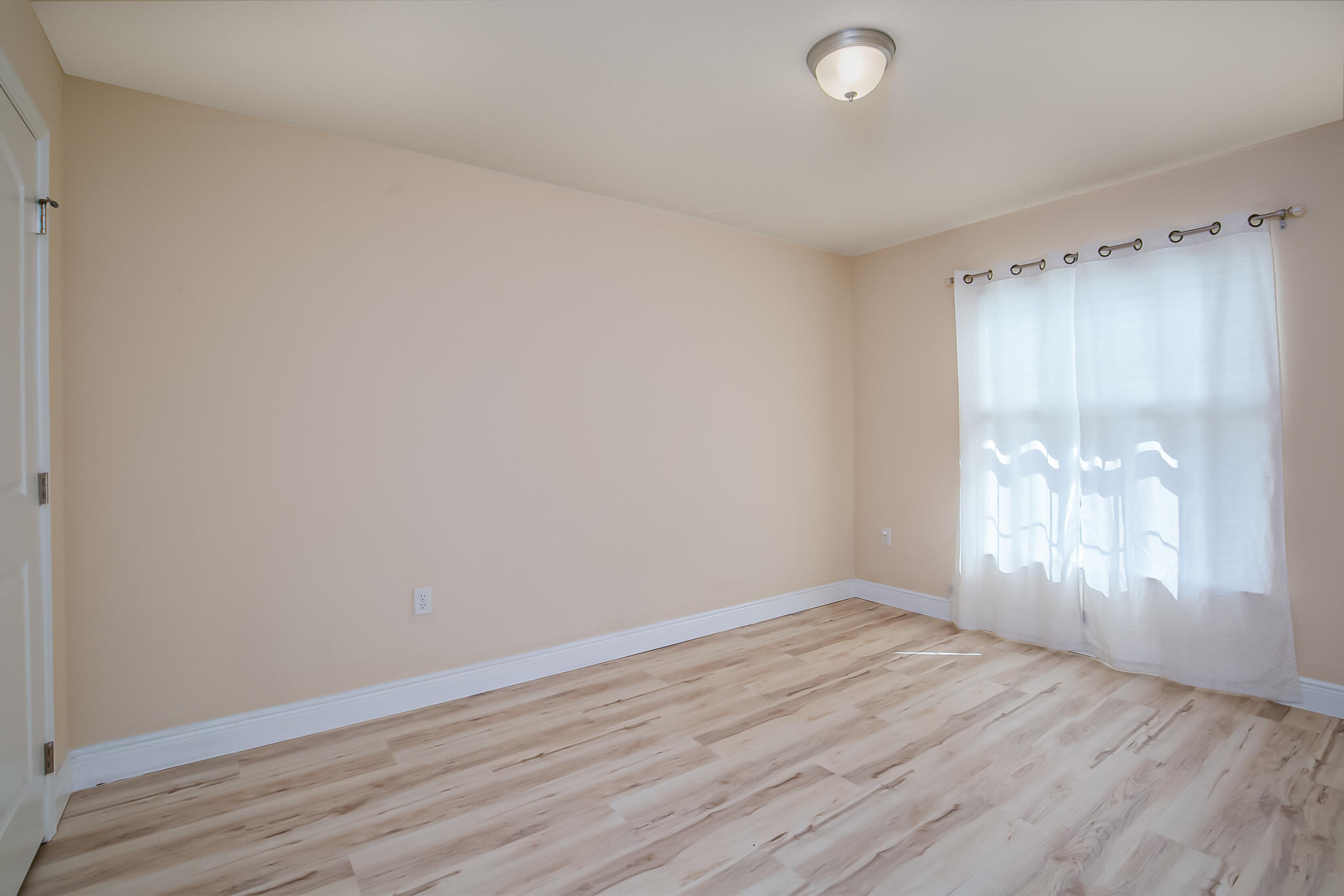 519 SE Sunnybrook Ter Terrace, Port St. Lucie