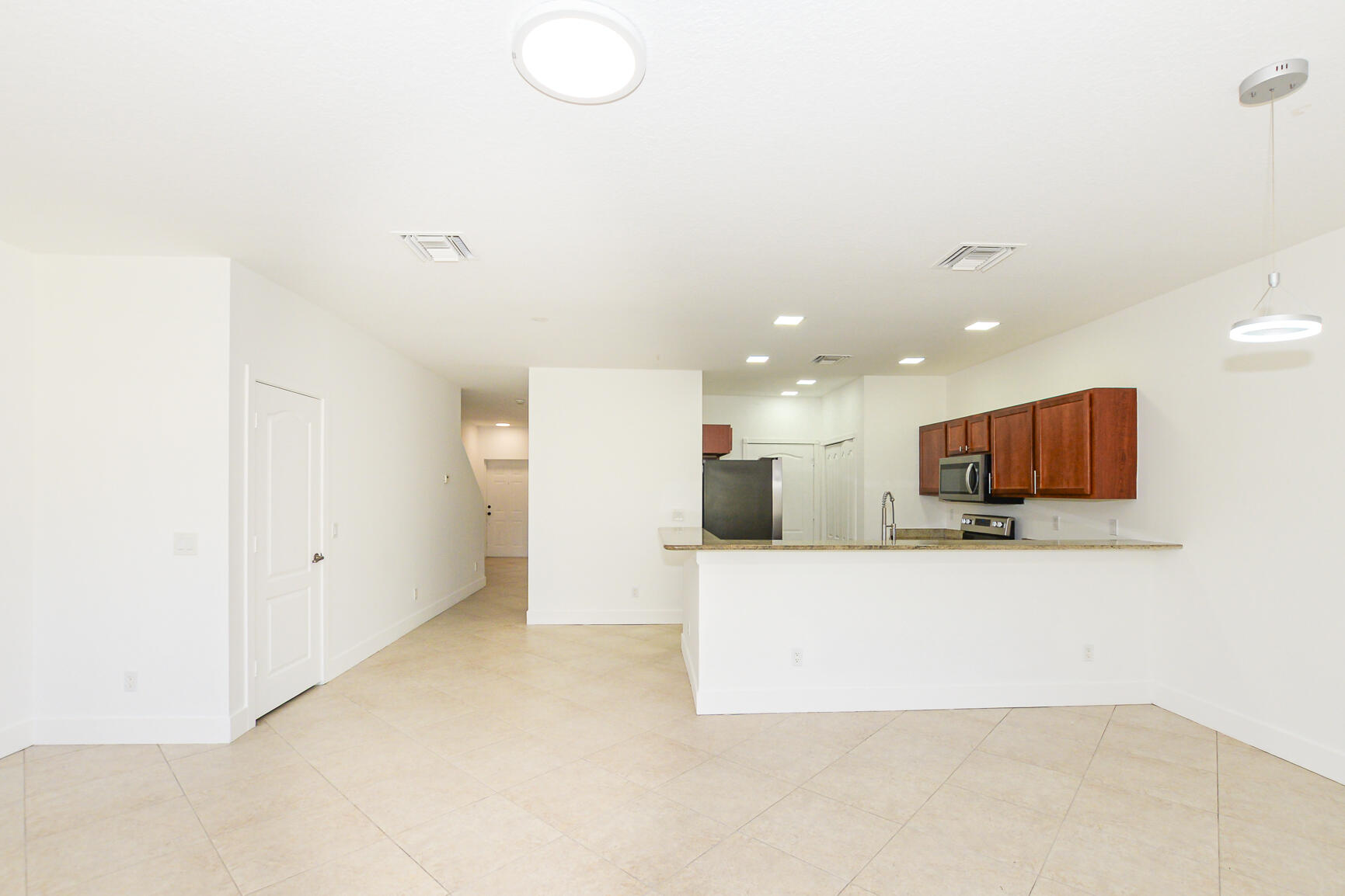 2626 Creekside Drive