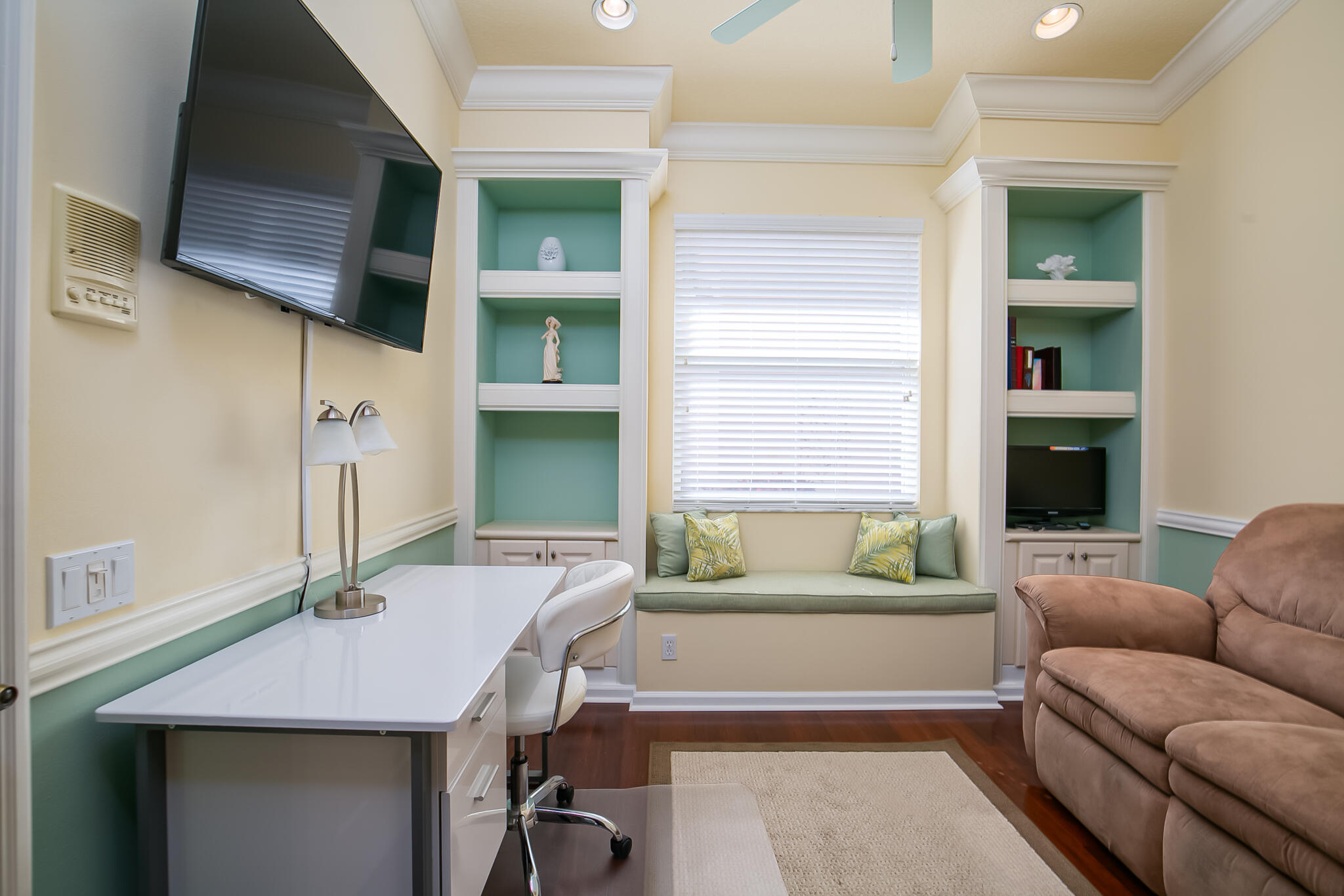 10068 SW Oak Tree Circle, Port St. Lucie