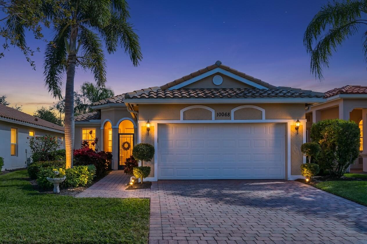 10068 SW Oak Tree Circle, Port St. Lucie