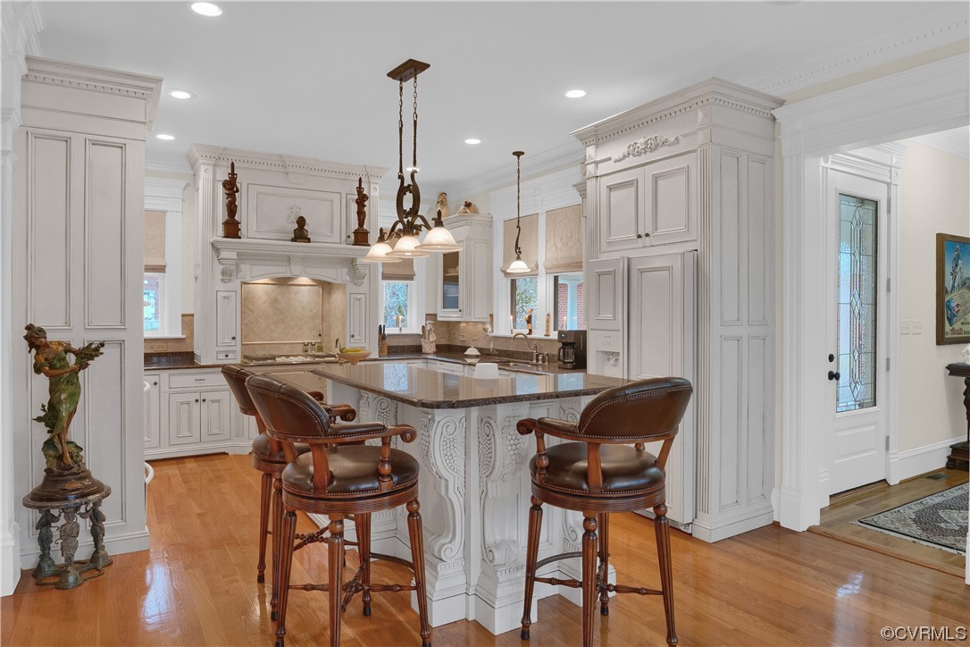 3255 Greywalls Ct