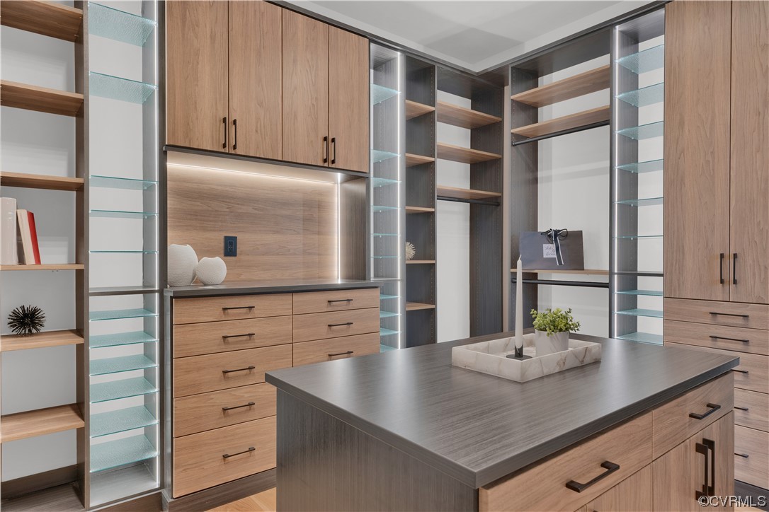 3501 Ormiston Grove Cir