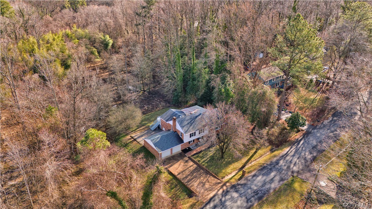 837 Ewell Rd