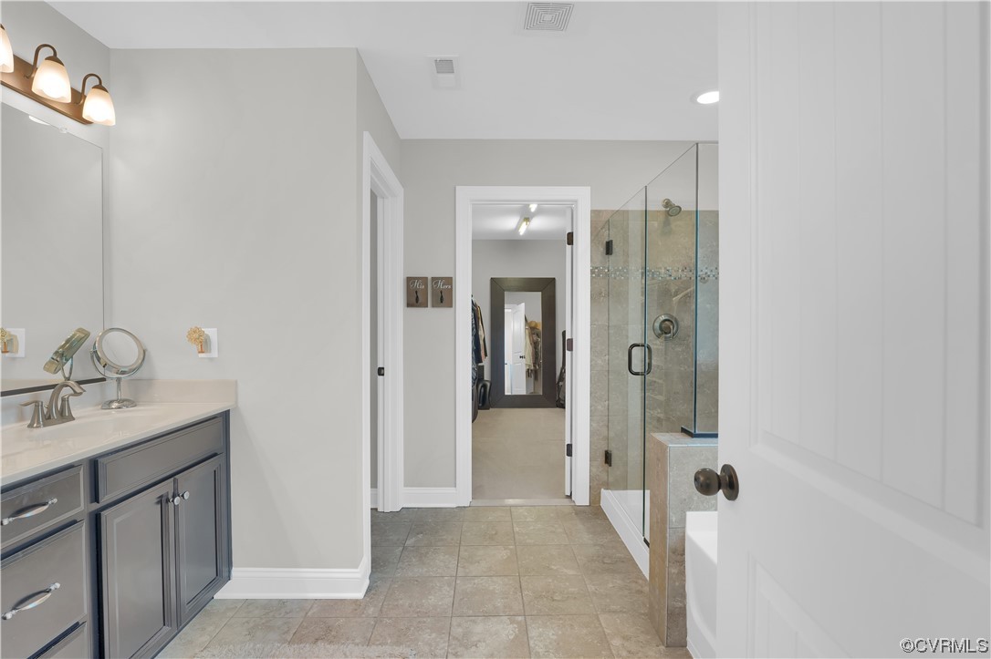 8701 Level Gauge Ln