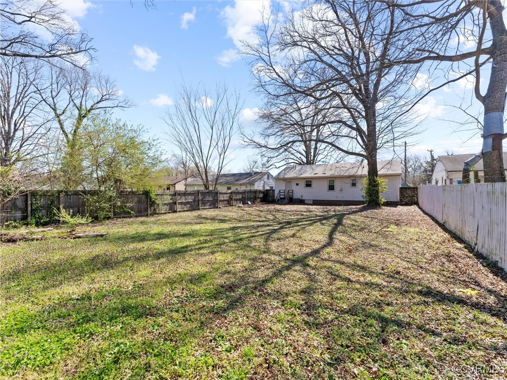 2315 Joplin Ave