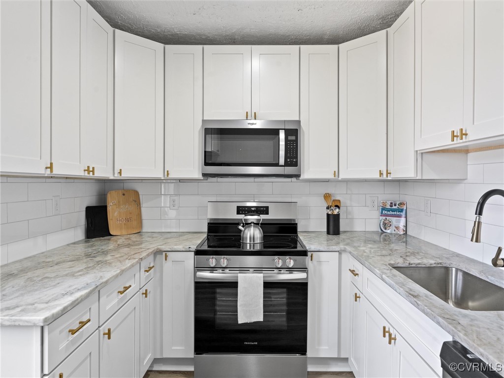 3105 2nd Ave