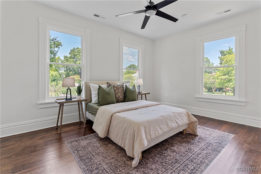 3215 Forest Hill Ave