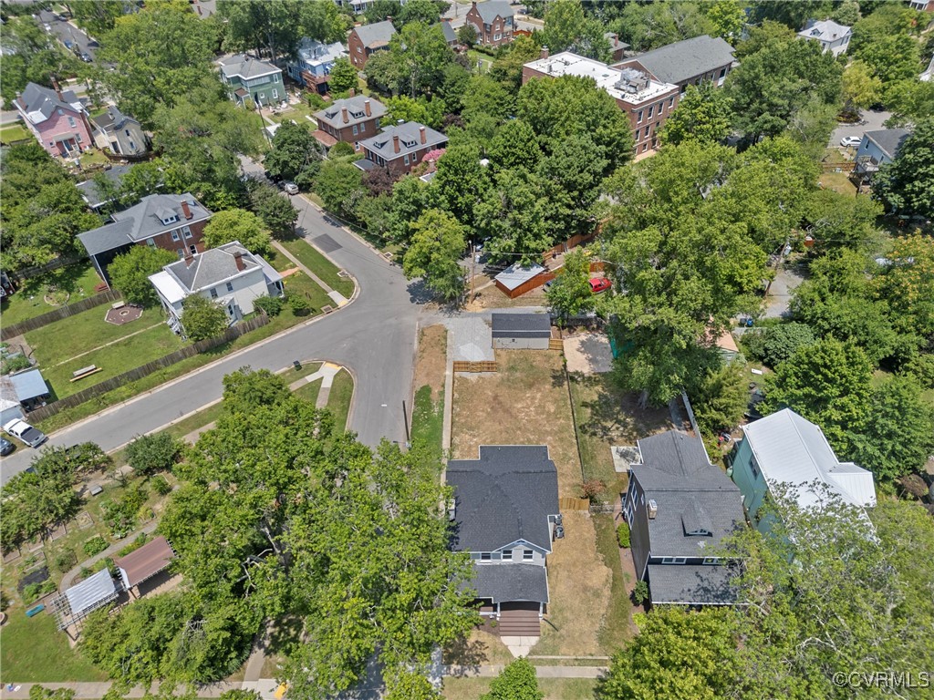 3215 Forest Hill Ave