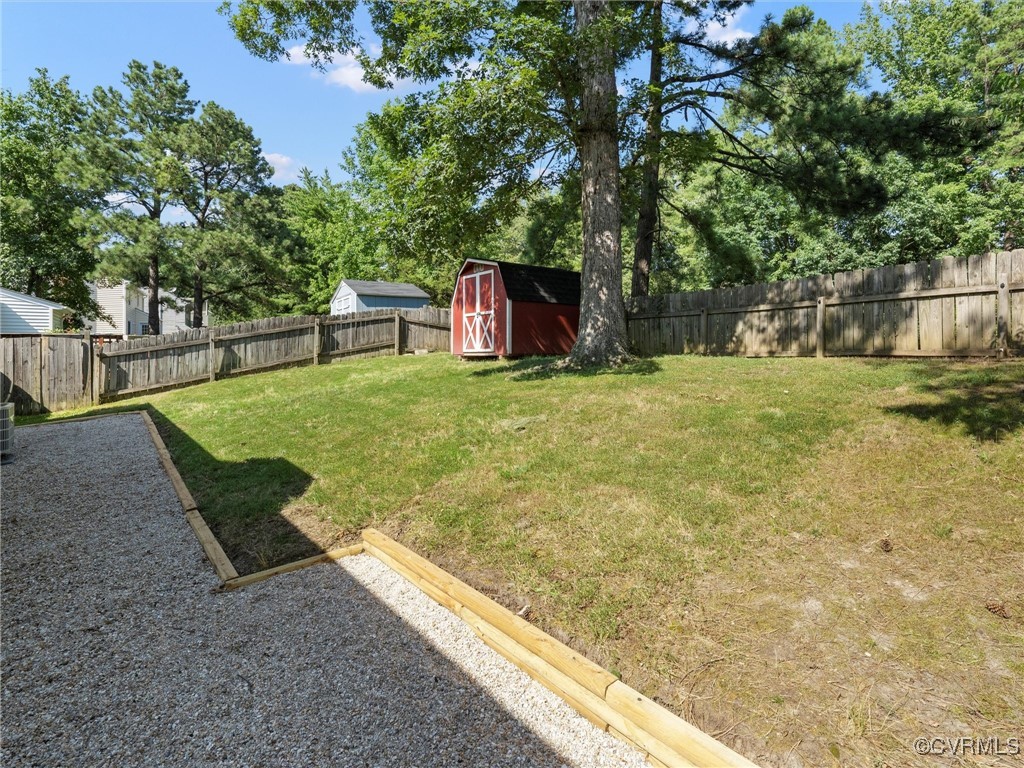 8198 Skirmish Ln