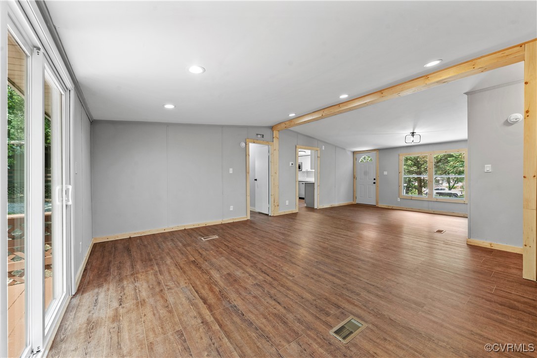 10780 Winchester Dr